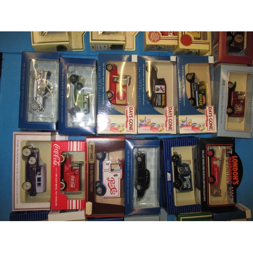 268 - A quantity of collectors die-cast model vehicles, all in original packaging