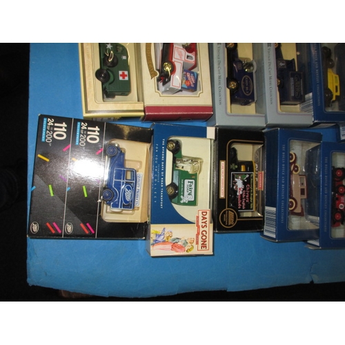 268 - A quantity of collectors die-cast model vehicles, all in original packaging