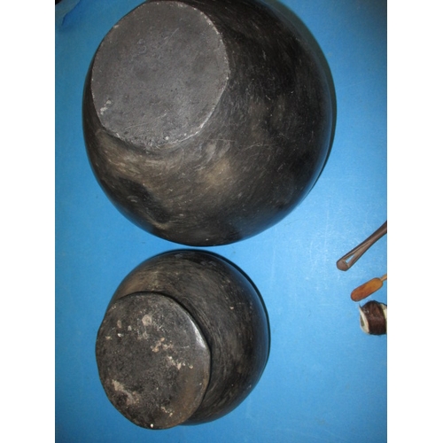 323 - A late 19th early 20th century Zulu river clay drinking vessel (UKHAMBA) another later example and 3... 