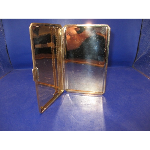 98 - A 9ct yellow gold cigarette case, in near unused condition. Approximate weight 180g, approximate len... 