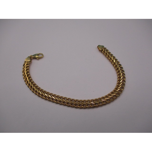 A 9ct yellow gold bracelet, approx linear length 18.5cm ,approx weight 4.8g in good useable pre-owned condition