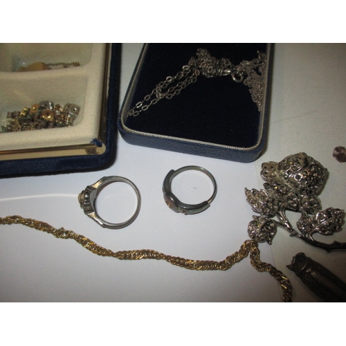 178 - A jewellery box with contents, to include  some silver items and a Victorian crown dated 1898, all i... 