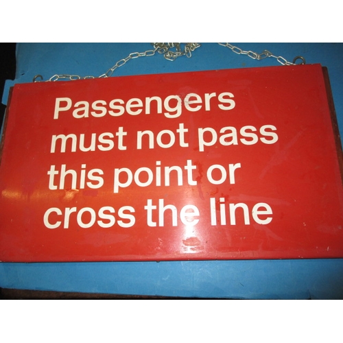 308 - A quantity of BR railwayana  to include a look out enamel arm badge and horn, all in used condition