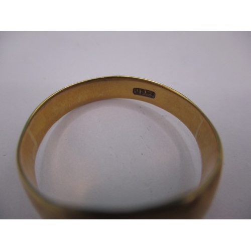 86 - Three vintage gold rings, two clearly marked 18ct the other worn, approx gross parcel weight 16.4g, ... 