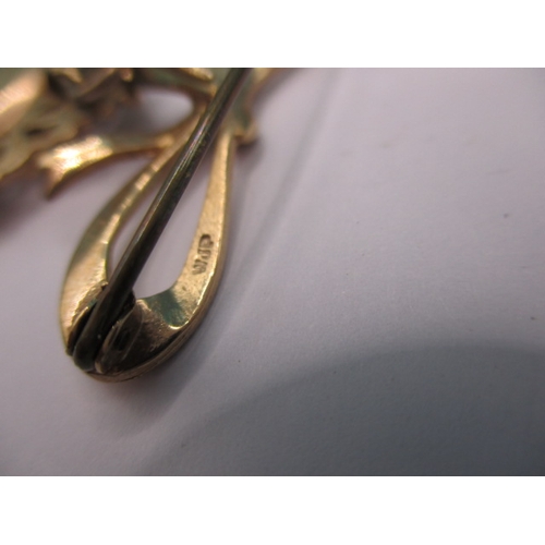 124 - A vintage 9ct yellow gold locket brooch/pendant, in useable pre-owned condition, approx weight 13.3g