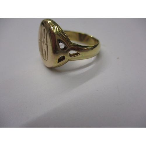 96 - An 18ct yellow gold signet ring, approx ring size ‘Q’, approx weight 7.6g, having initials to front