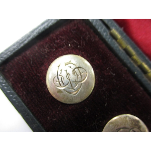 194 - A boxed set of 6 sterling silver buttons, Chester hallmarks, all in used condition