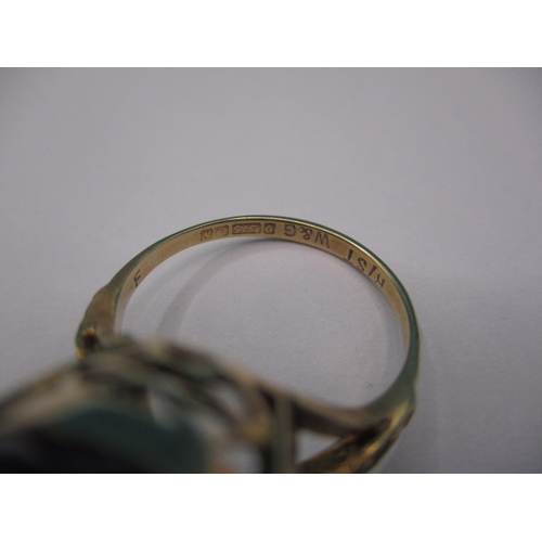 31 - A vintage 9ct yellow gold dress ring with single amethyst coloured stone, approx ring size ‘P’, appr... 