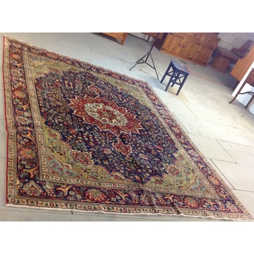 14 - Extra Large Size Superb Quality Persian Tabriz Eastern Rug

Width - 260cm
Length - 340cm