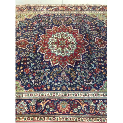 14 - Extra Large Size Superb Quality Persian Tabriz Eastern Rug

Width - 260cm
Length - 340cm