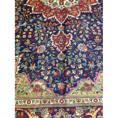 14 - Extra Large Size Superb Quality Persian Tabriz Eastern Rug

Width - 260cm
Length - 340cm