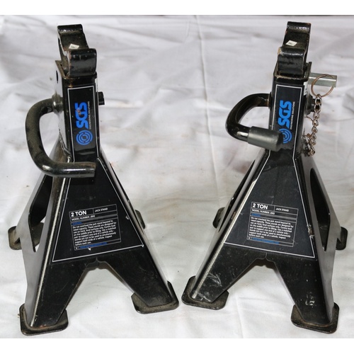 61 - Pair of SGS 2 Ton Jack Stands