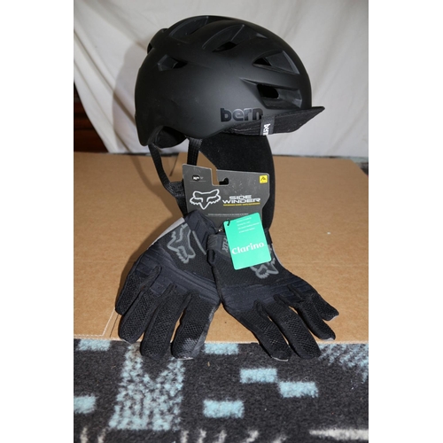 19 - Bern Allston Unisex Safety Helmet with Full Vision Flip Visor - XXL - XXXL - Looks Never Used With B... 