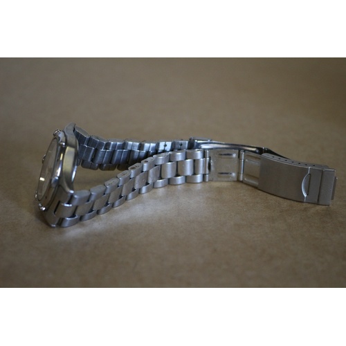 87 - Wenger S.A.K Design Watch