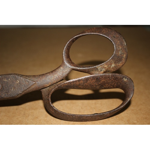 155 - Vintage Pair of Heavy Scissors