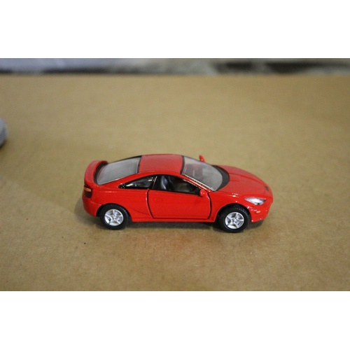 175 - 3 x Small Die Cast Model Cars