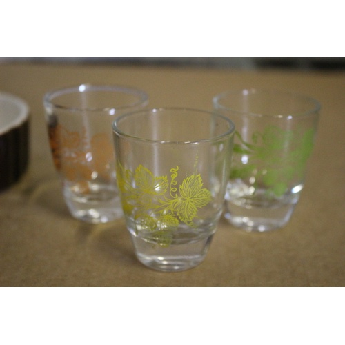 188 - 3 x Vintage Shot Glasses with Designs on the Side and a Small Quiche Dish