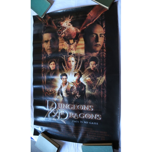 322 - Movie Poster for the Film - Dungeons & Dragons 2000