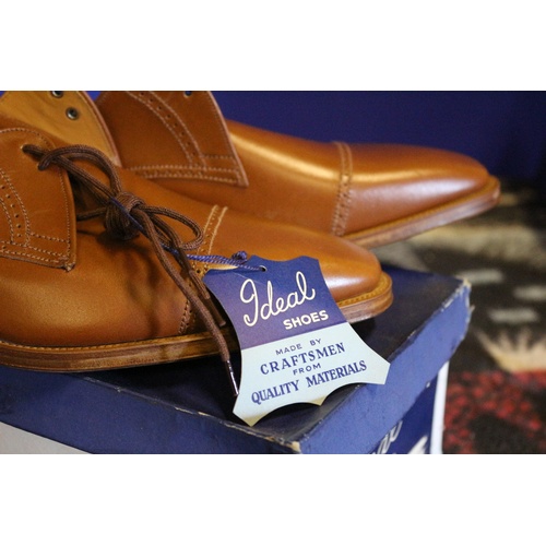 152 - Pair of Vintage Ideal Leather Shoes with Original Label and Box