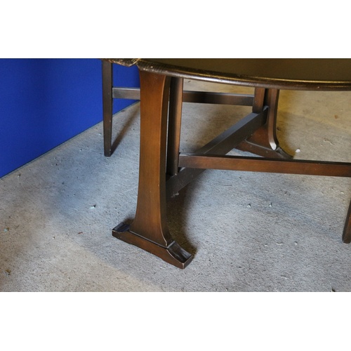 174 - Large Round Gate Leg Ercol Table