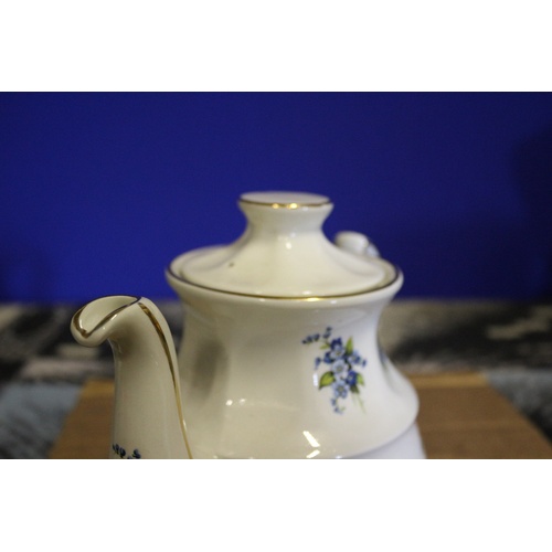 426 - Ellgreave Teapot