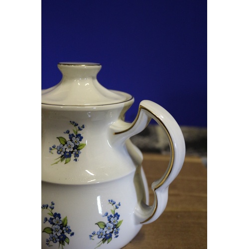 426 - Ellgreave Teapot