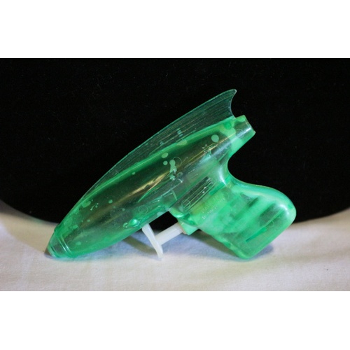 36 - Vintage Made in Hong Kong Water Pistol - No End Stopper