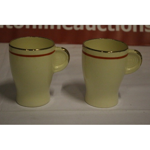 60 - 2 x Vintage Alfred Meakin Mugs