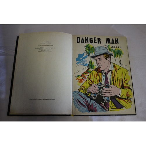 202 - Vintage Danger Man Annual from 1966