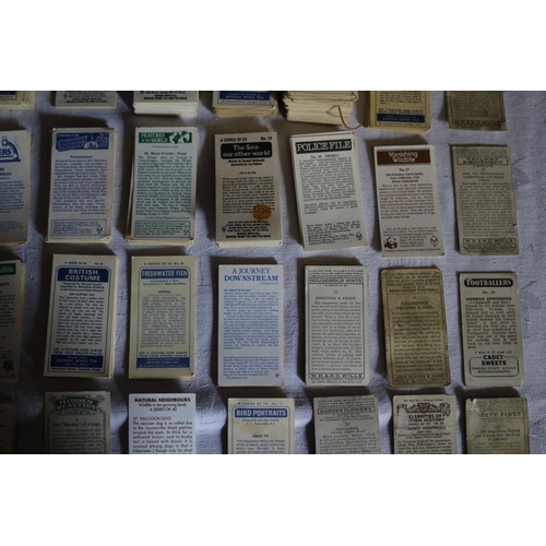 205 - Large Collection of Tea and Cigarette Cards