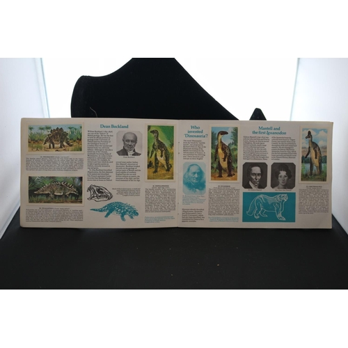 284 - Prehistoric Animals - Brooke Bond Tea / Picture Cards - Complete Set