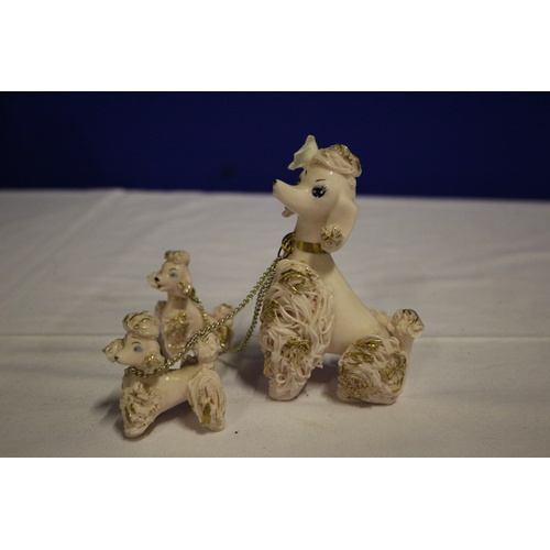 510 - Vintage Trio of Poodles, Mother and Pups in Pottery. Pale Pink Shade.