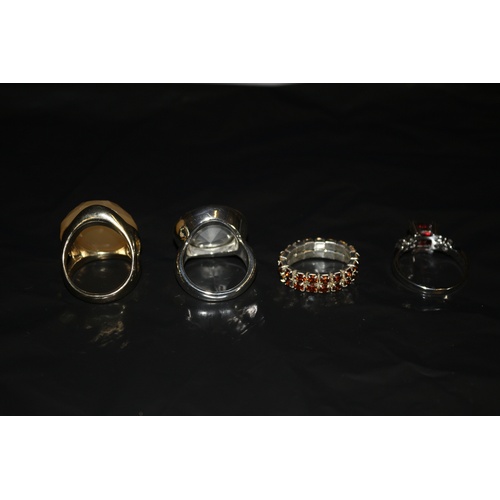 542 - A Collection of 4 Costume Jewellery Rings - Large Size