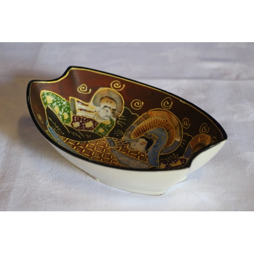 563 - Satsuma Trinket Dish