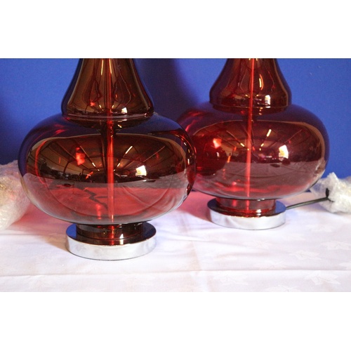 564 - Pair of Modern Cranberry Red Glass Lamps - Tested and Fully Working