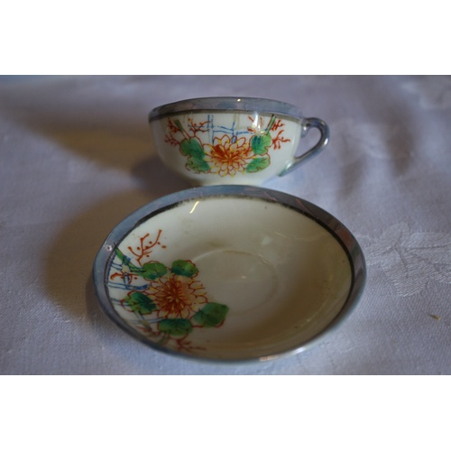 565 - Vintage Japanese Lustre Toy Teaset