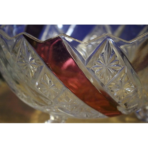 592 - Heavy Patterned Glass Fruit Bowl with Cranberry Colour Inlays