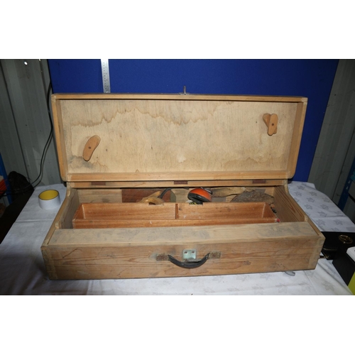 41 - Vintage Carpenters Box with Drawer and a couple of Bits