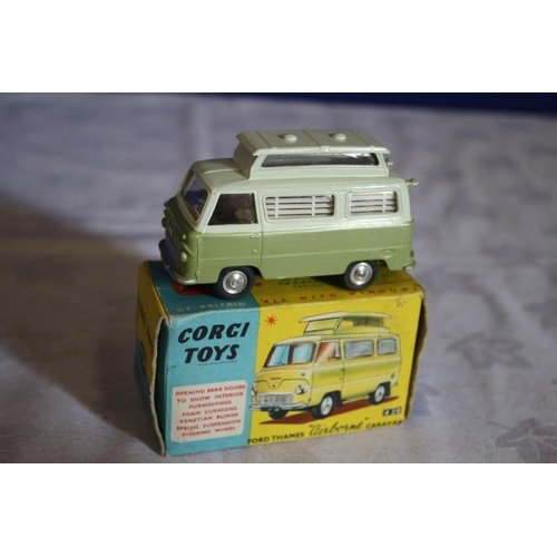 52 - Lovely Example of Boxed Corgi Toys 420 Ford Thames 'Airborne' Caravan