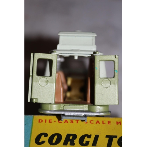 52 - Lovely Example of Boxed Corgi Toys 420 Ford Thames 'Airborne' Caravan