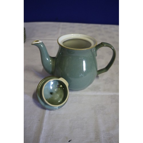 83 - Nice Set of Denby Coffee / Tea Set in Green - 6 Cups, 6 Saucers, Sugar Bowl and Tea / Coffee Pot