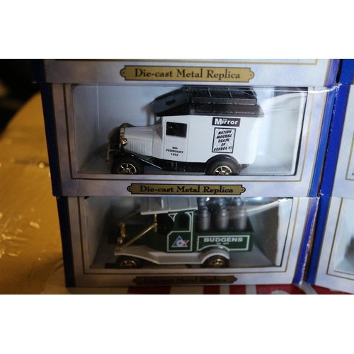 218 - Collection of Oxford Die Cast Vehicles in Boxes