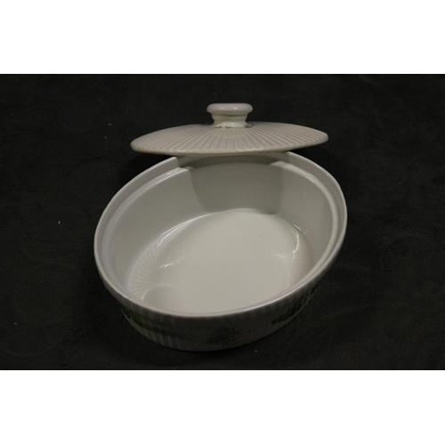 104 - Large Casserole Dish with Lid