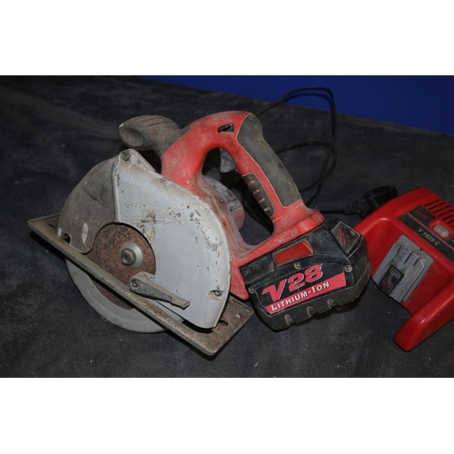 155 - Battery Milwaukee Circular Saw with Battery and Charger