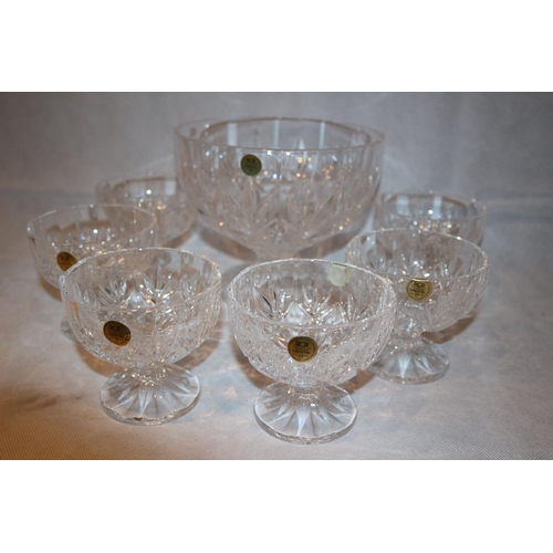 148 - Italian Royal Crystal Rock RCR Fruit bowl and 6 dessert bowls