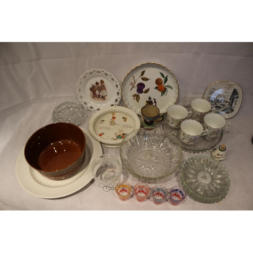 156 - Interesting mix of china and glass ware including Royal Worchester Flan dish, 4 French shot glasses