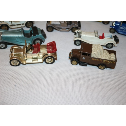 161 - 15 Un-boxed model vehicles