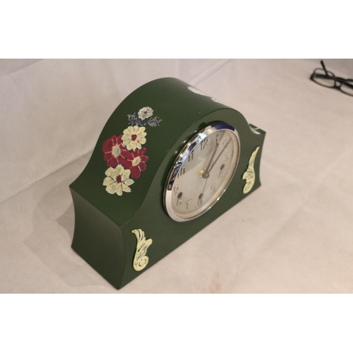 180 - Folk art painted working battery mantle clock