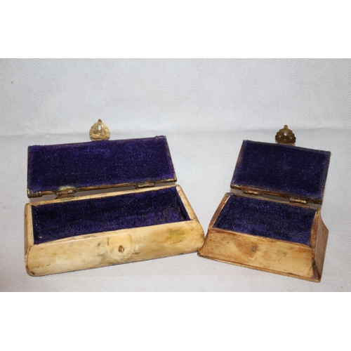 183 - 2 Bone Trinket boxes