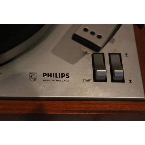 202 - Philips 308 record deck, un-tested, hinge requires repair